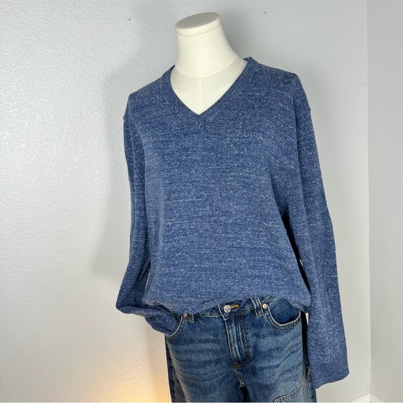 GAP Men’s XL Blue Heather Knit Sweater • Classic Crewneck Pullover - Picture 4 of 16